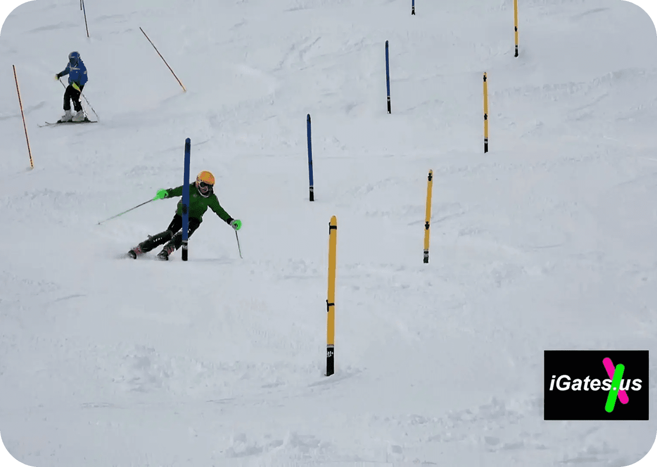 Kids skiing